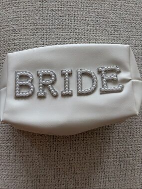 Bride Pearl-Embellished Makeup Bag in Ivory